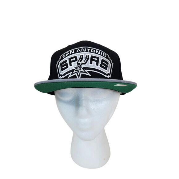 NEW Mitchell & Ness San Antonio Spurs Adjustable Fit Snapback Hat - Picture 2 of 9